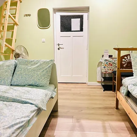 Privatunterkunft The Nest In - Family Friendly *