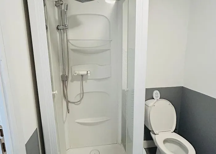 The Nest In - Family Friendly בית אירוח *