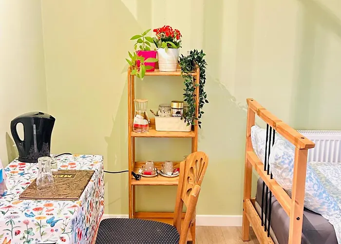 The Nest In - Family Friendly ליובן